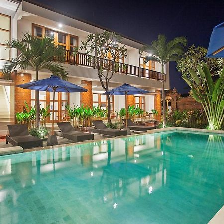 Sahadewa Suites Residence Kerobokan Extérieur photo